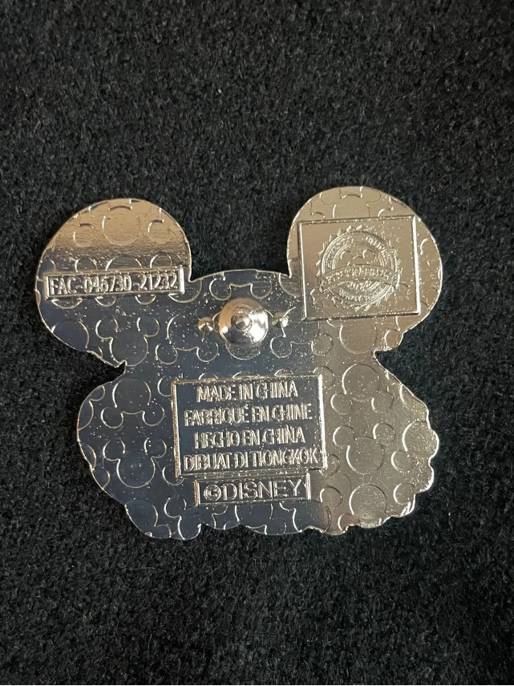 Disney Ursula Villians trading pin
